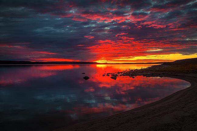 Peterson'S Point Lake Lodge Yellowknife Dış mekan fotoğraf